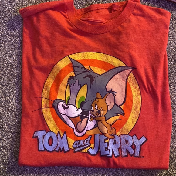 3 redish graphic tee shirts! All bought recently just bored of them. - Picture 2 of 4